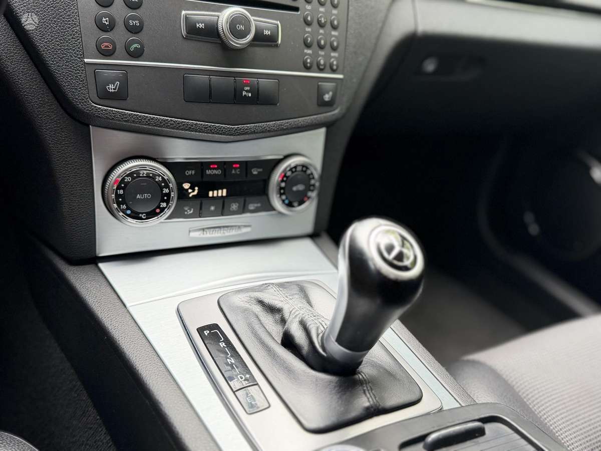 Mercedes-Benz C220, Универсал