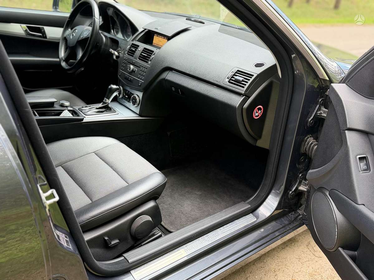 Mercedes-Benz C220, Универсал