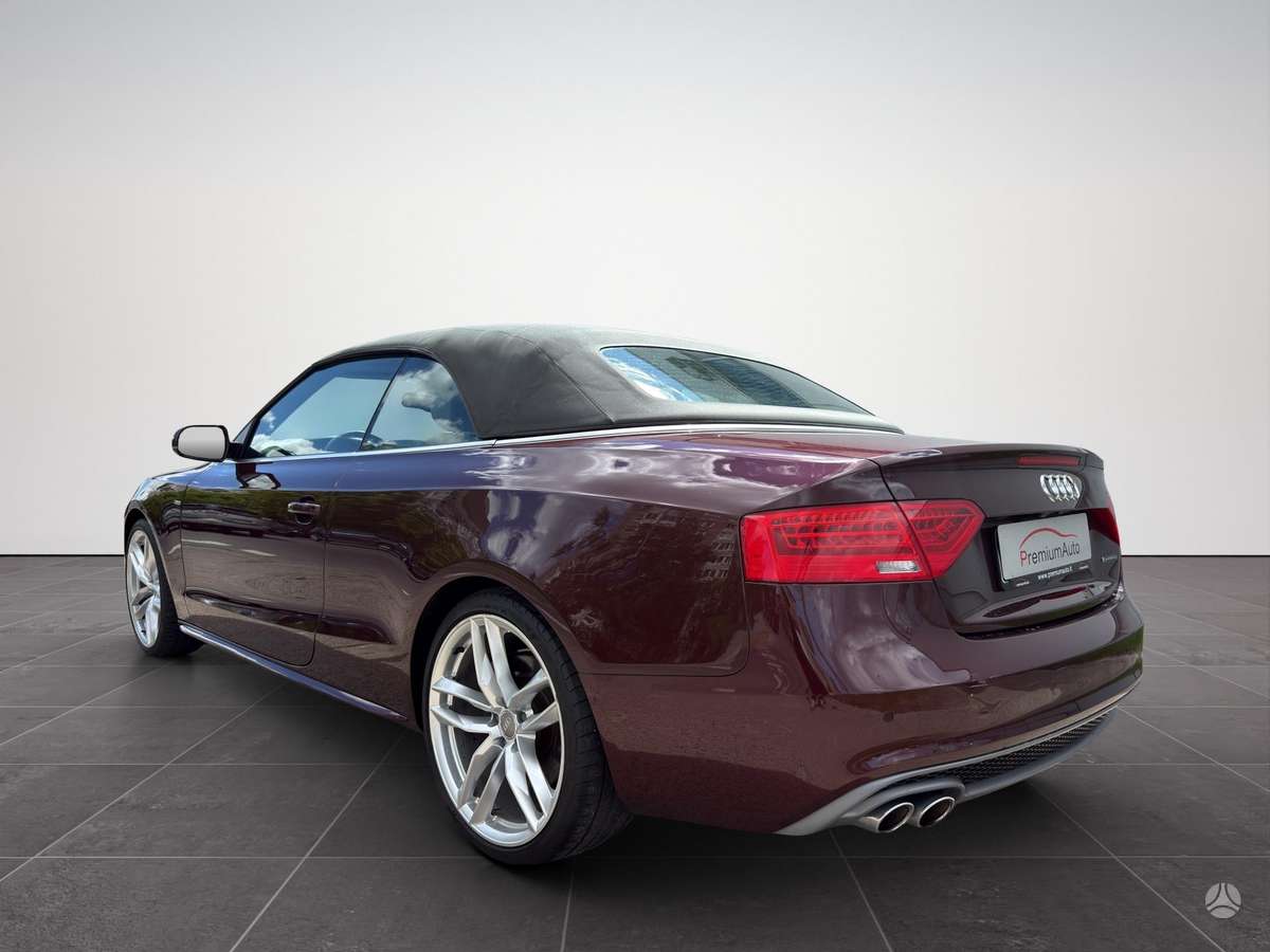 Audi A5, 3.0 l., kabrioletas