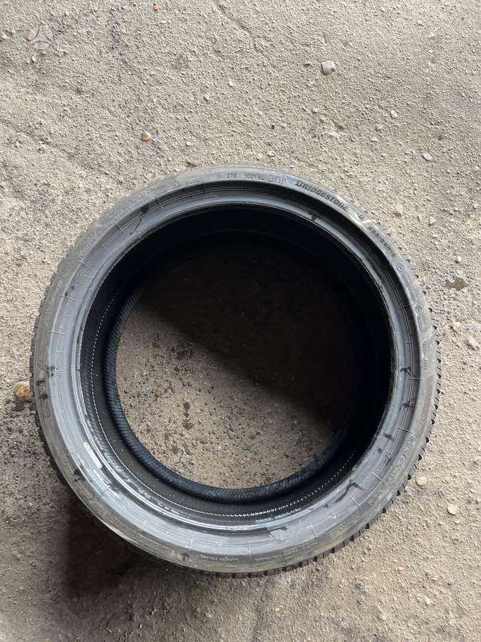 Bridgestone BLIZZAK 6, зимние 285/30 R19