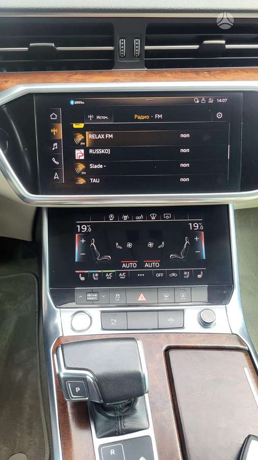 Audi A6, 2.0 l., Универсал