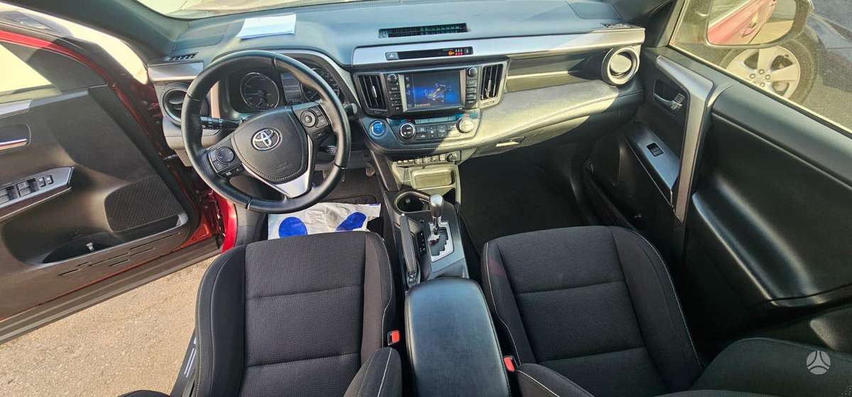 Toyota RAV4 - 5