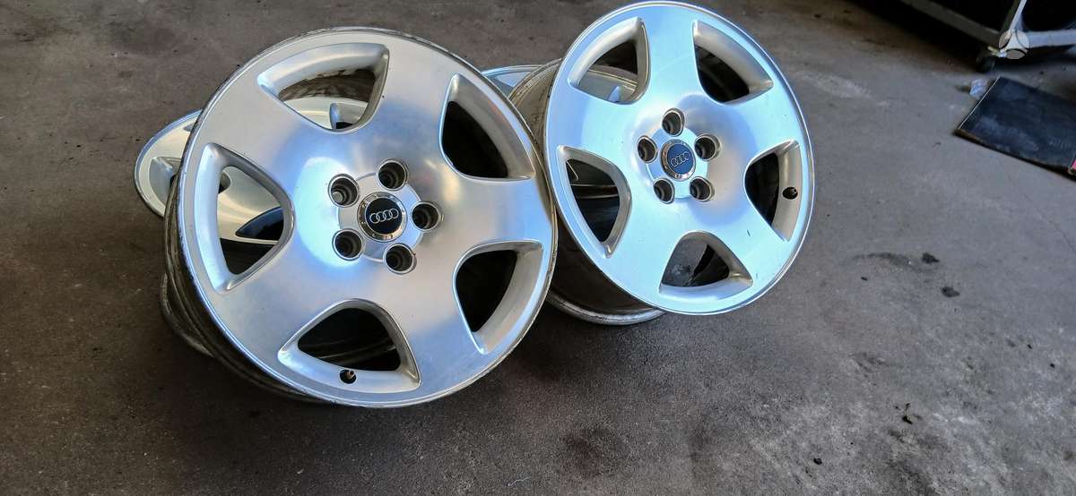Audi, vieglmetāla, R17