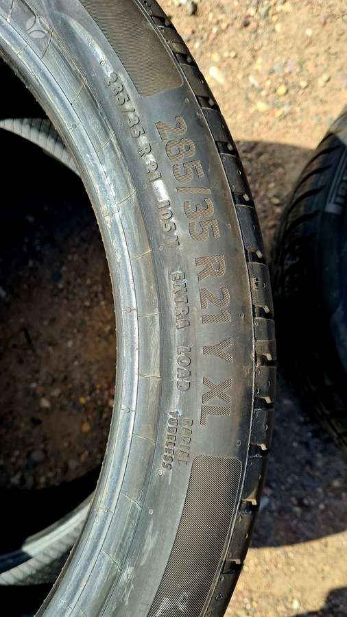 Continental, summer 255/40 R21