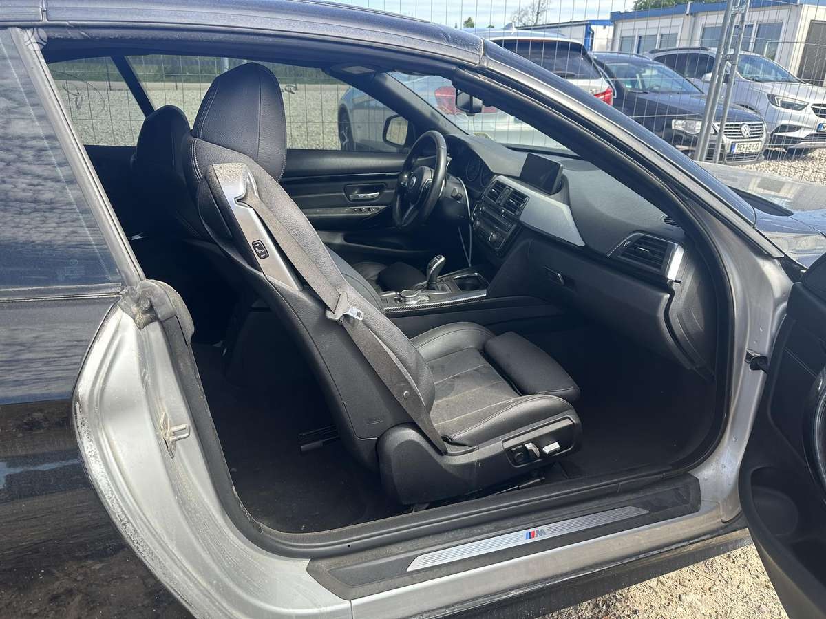 BMW 430, 2.0 l., convertible
