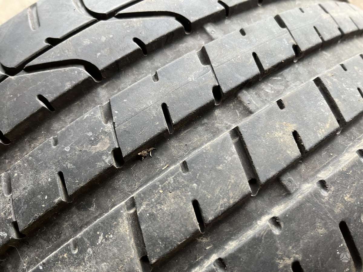 Pirelli P ZERO, летние 255/40 R18