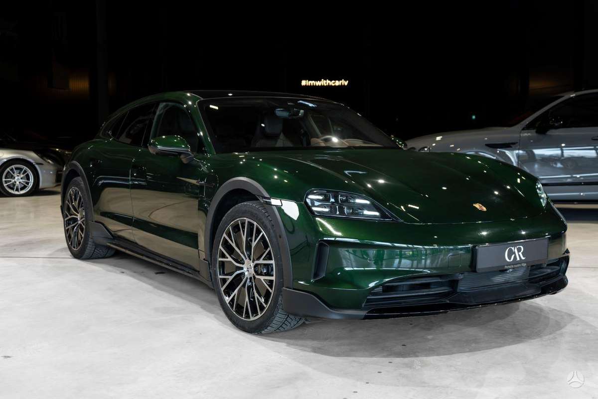 Porsche Taycan - 3