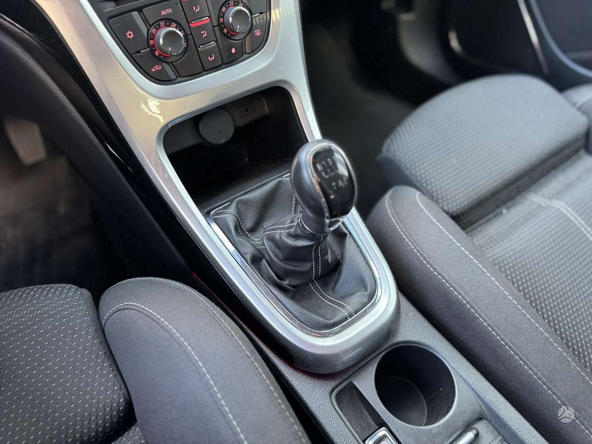 Opel Astra, 1.7 l., universalas