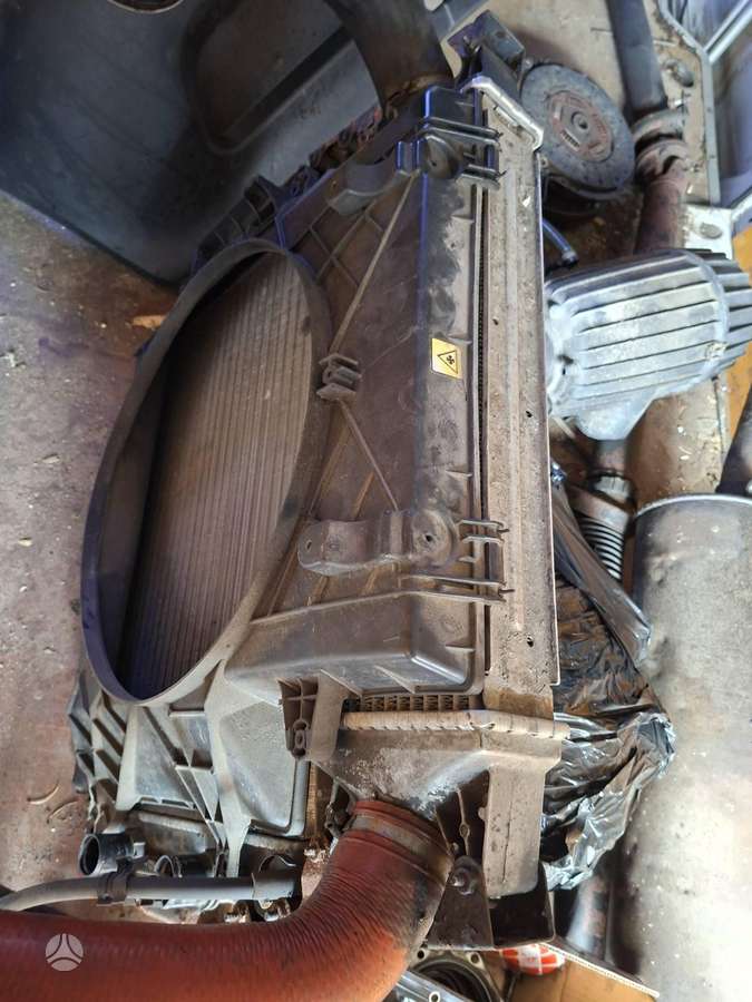 Iveco DAILY, preču