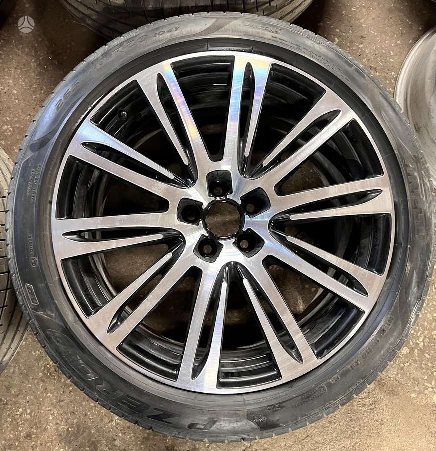 Audi, vieglmetāla, R20