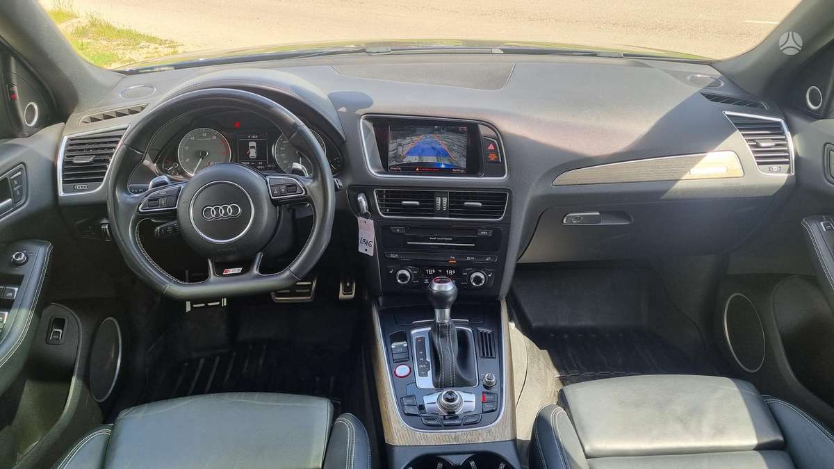 Audi SQ5, 3.0 l., off-road / crossover