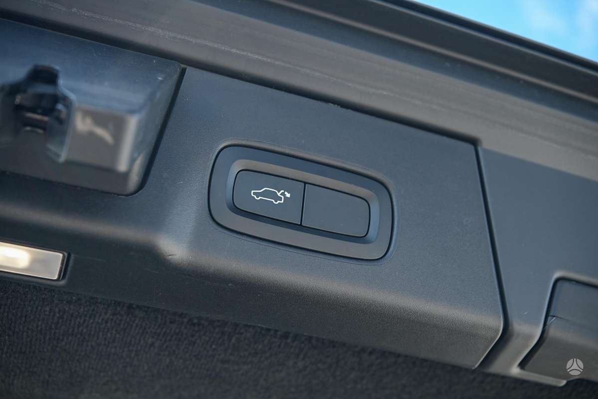 Volvo V90, 2.0 l., Универсал