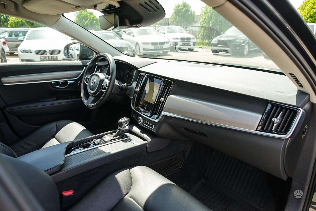 Volvo V90, 2.0 l., Универсал