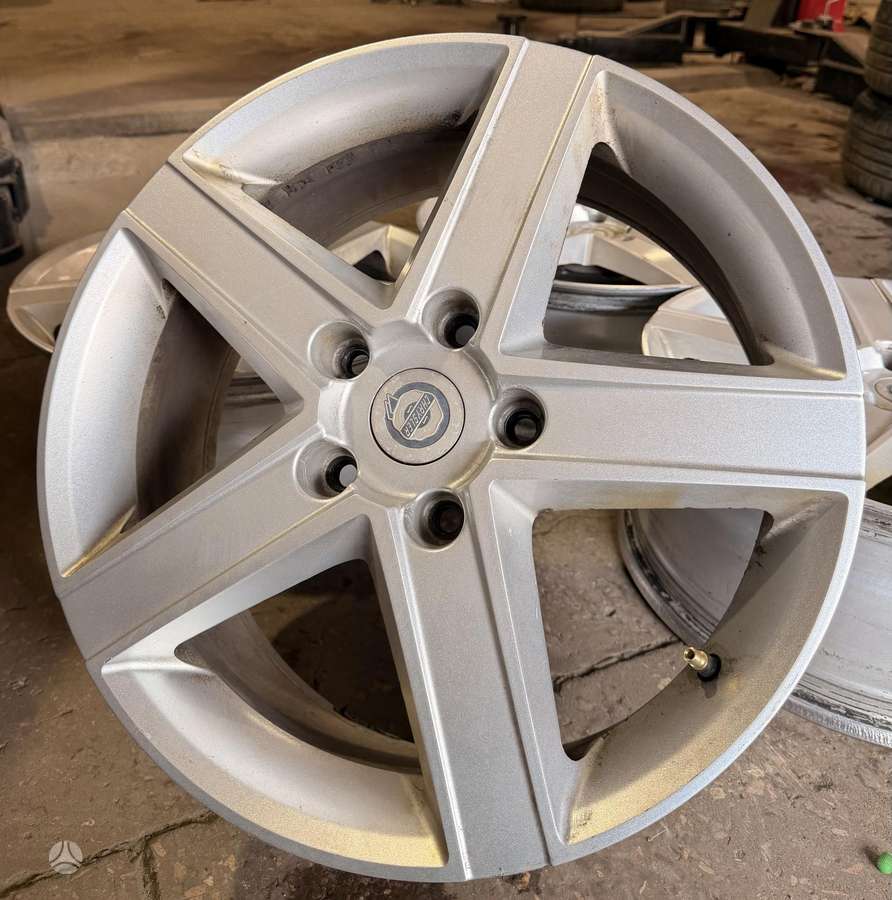 Chrysler, lengvojo lydinio, R18