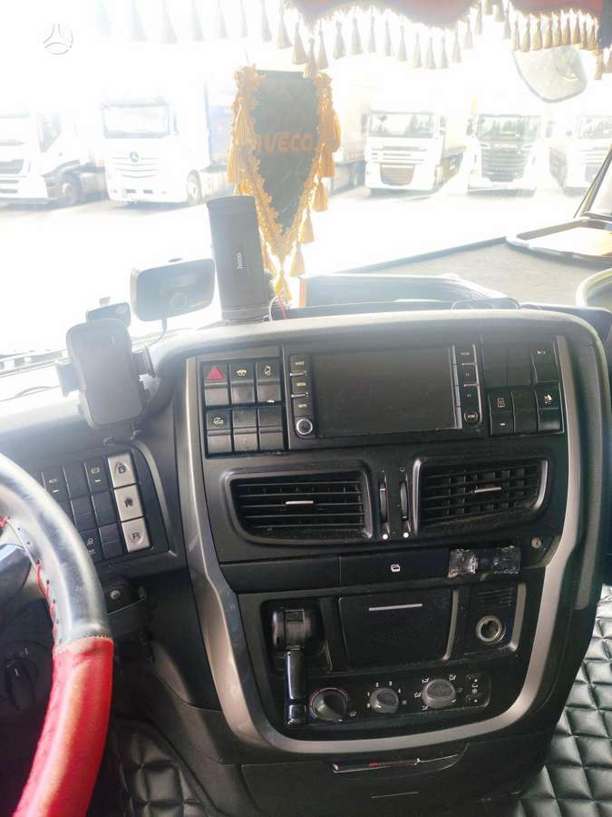 Iveco Stralis, TA iki 2026.10, double sleeper