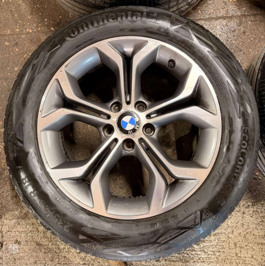 BMW, lengvojo lydinio, R18