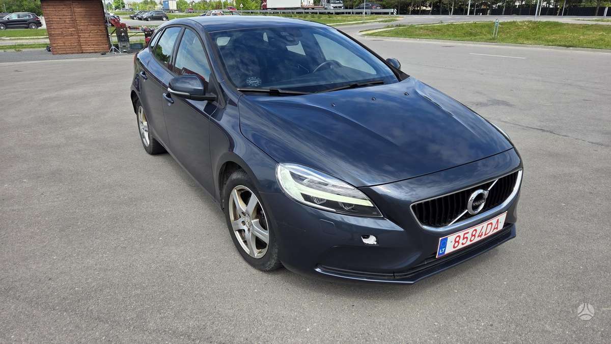 Volvo V40, 2.0 l., universalas