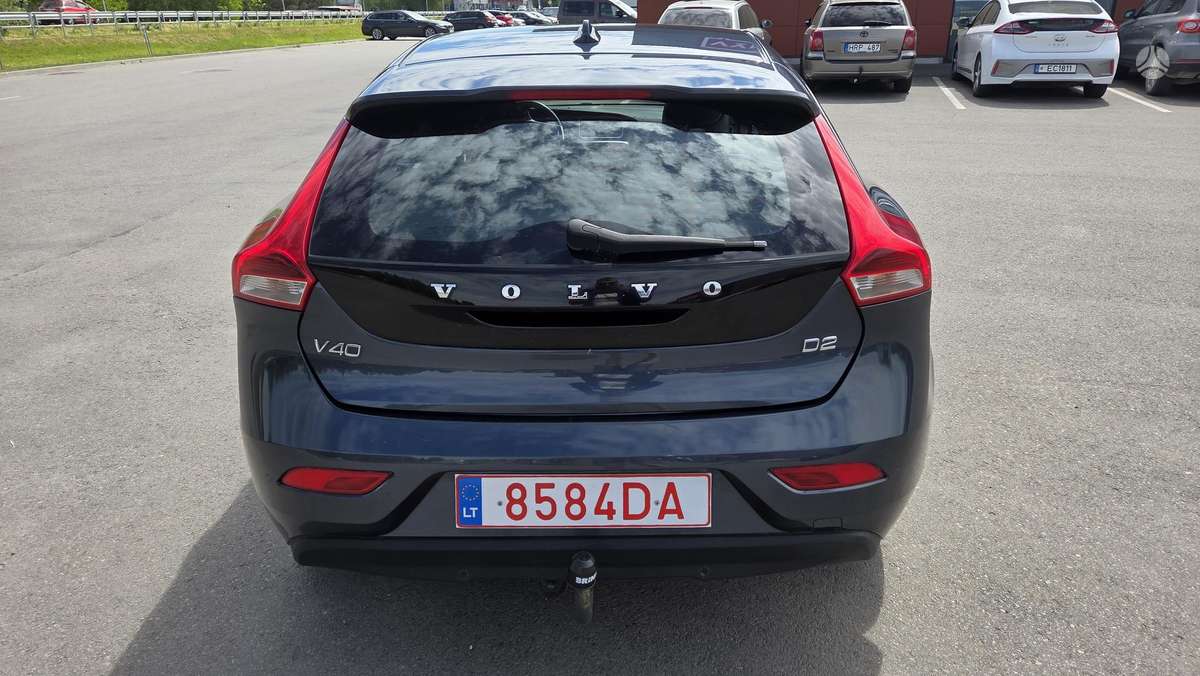 Volvo V40, 2.0 l., universalas