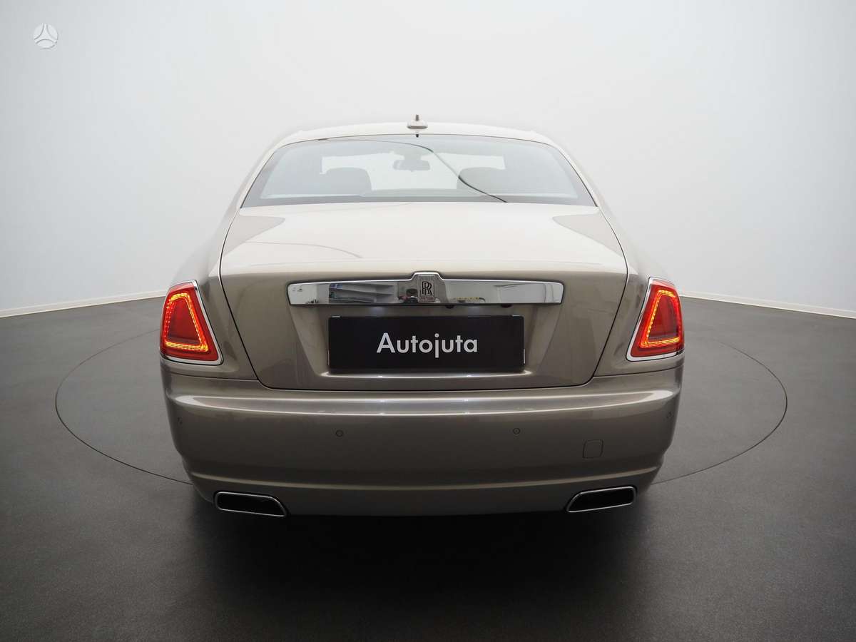 Rolls-Royce Ghost, 6.6 l., sedanas