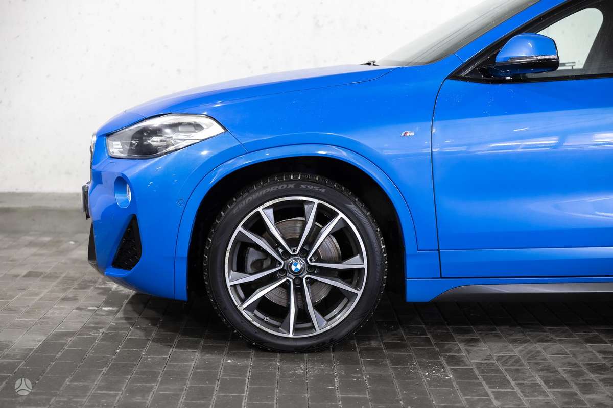 BMW X2, 2.0 l., off-road / crossover