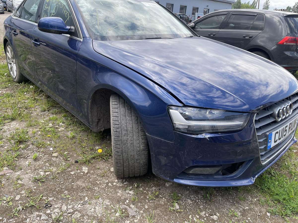 Audi A4 по частям