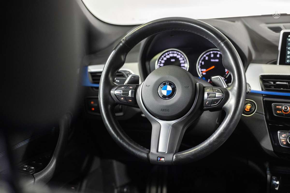 BMW X2, 2.0 l., Внедорожник / Кроссовер