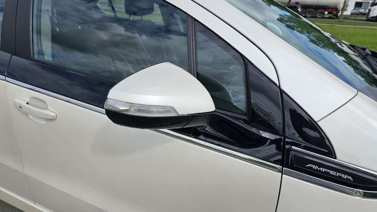 Opel Ampera, 1.4 l., hatchback