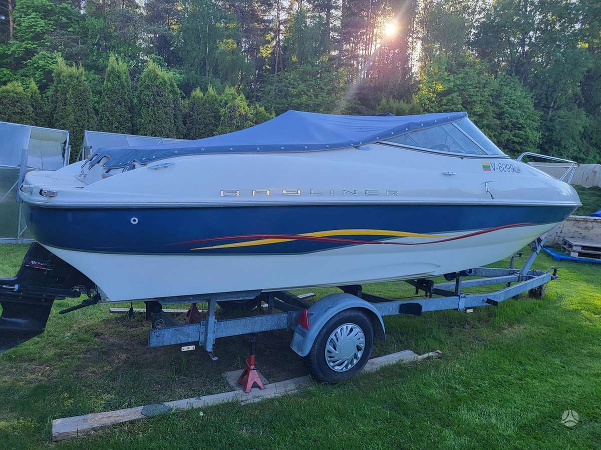BAYLINER CAPRI 212, яхты / катера