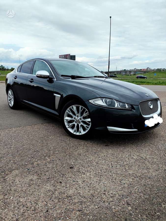 Jaguar XF, 2.2 l., Седан