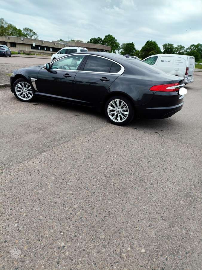 Jaguar XF, 2.2 l., Седан