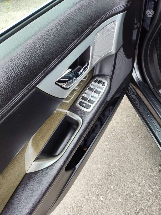 Jaguar XF, 2.2 l., Седан