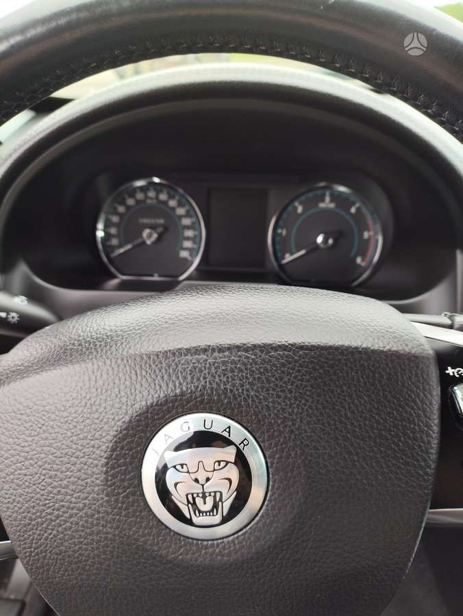 Jaguar XF, 2.2 l., Седан