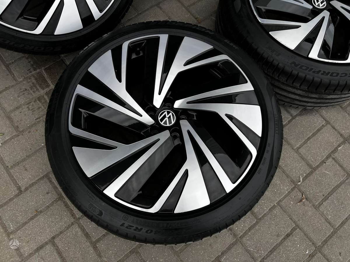 Volkswagen, light alloy, R21