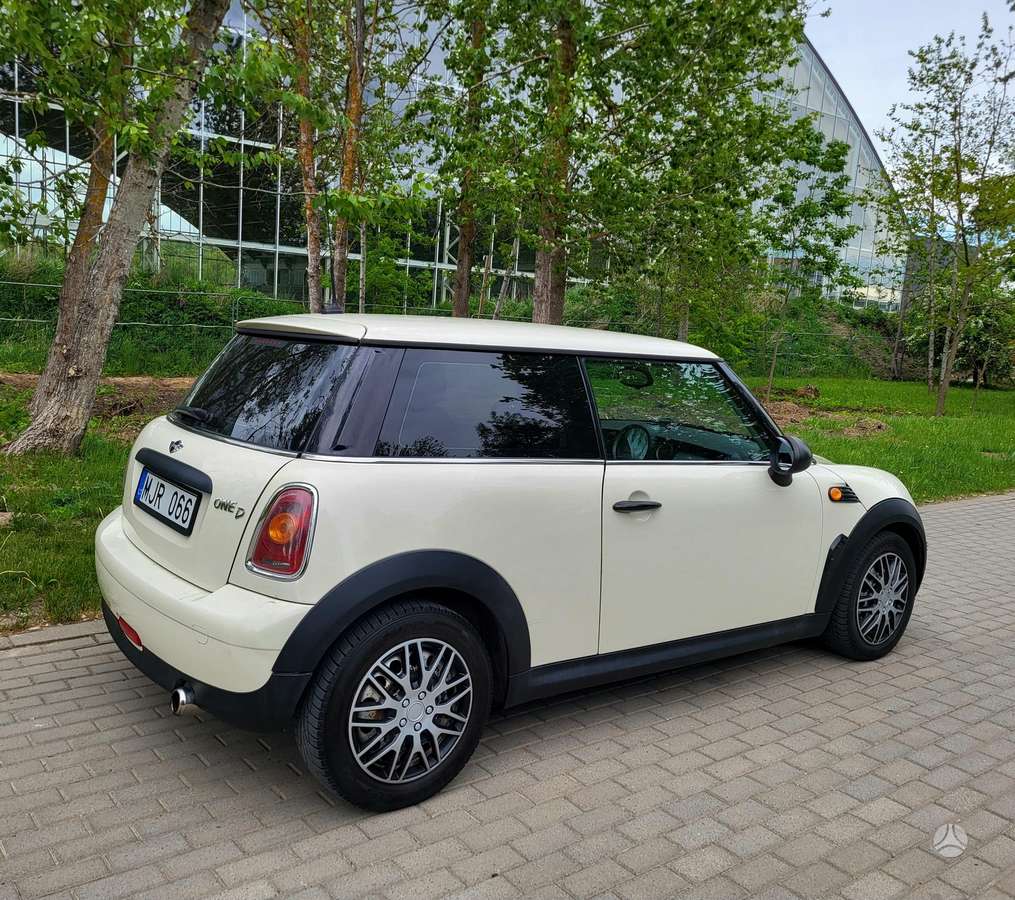 Mini Cooper, 1.6 l., hečbekas