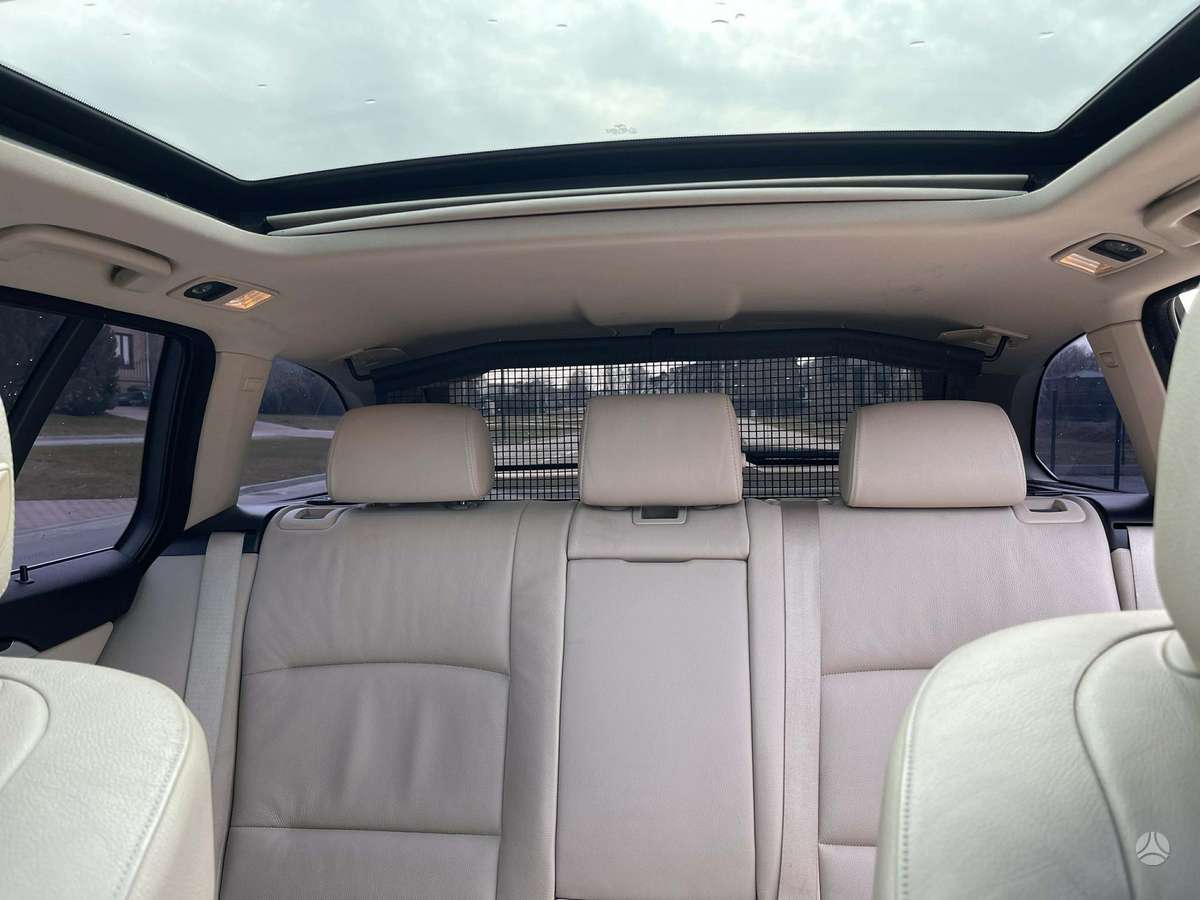 BMW 530, 3.0 l., wagon