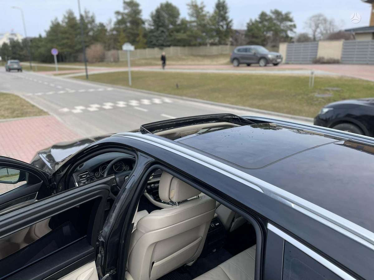 BMW 530, 3.0 l., wagon