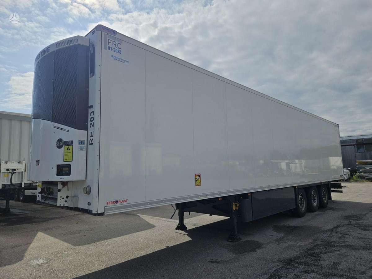 Schmitz SCB*S3B, refrigerated