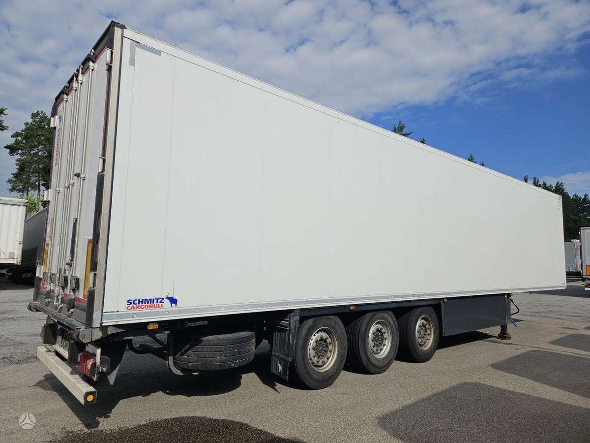 Schmitz SCB*S3B, refrigerated