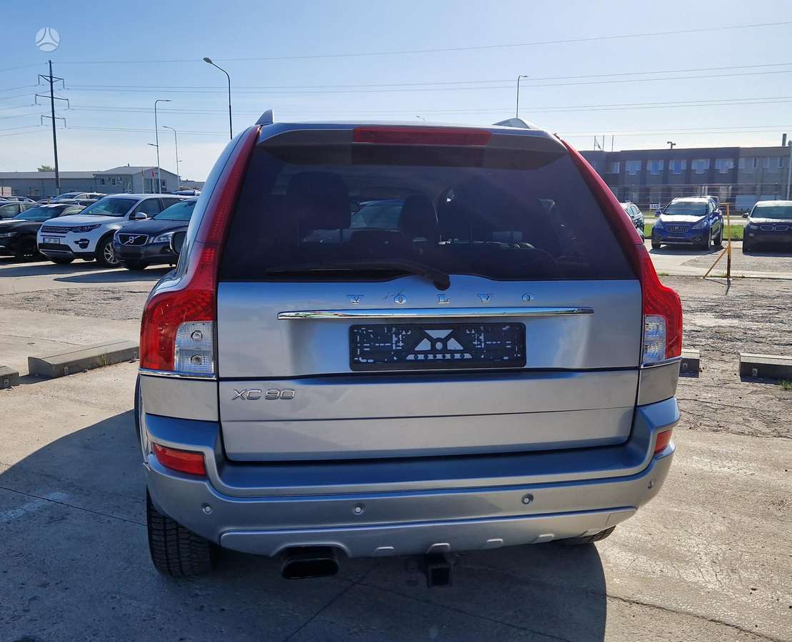 Volvo XC90 - 8