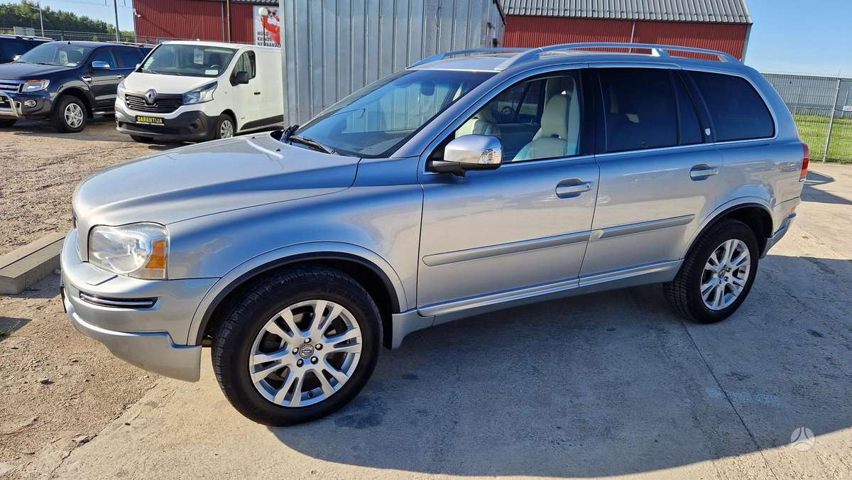 Volvo XC90 - 6
