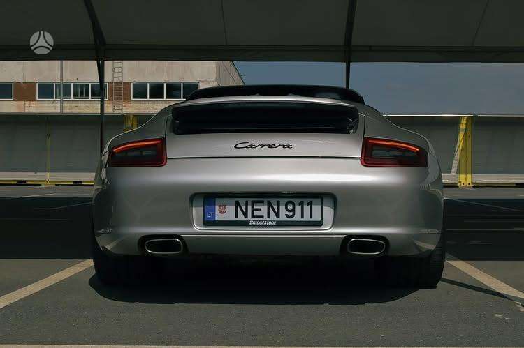 Porsche 911 - 4