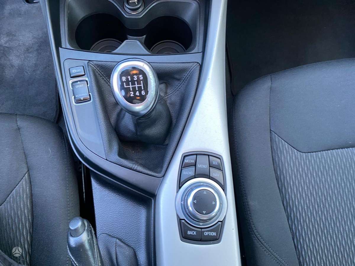 BMW 116, 1.5 l., hatchback