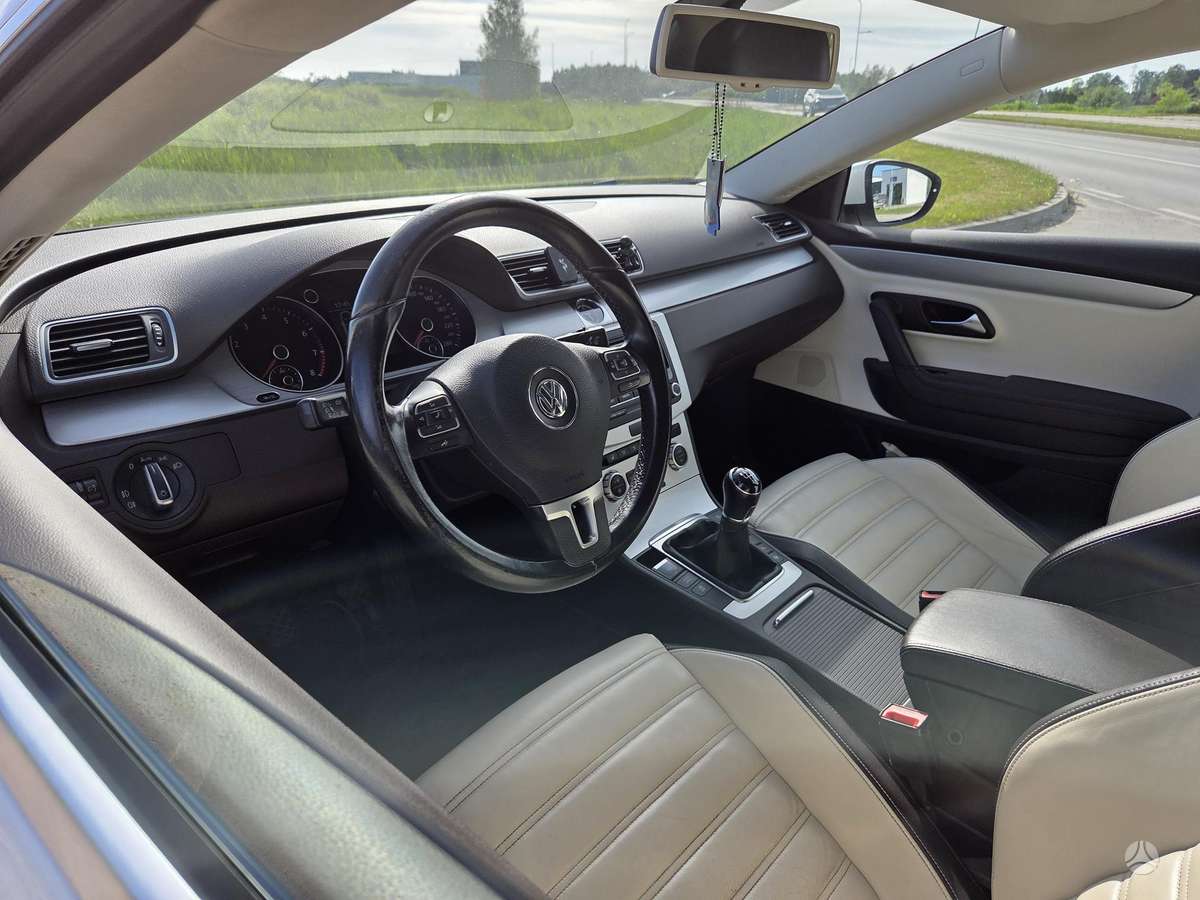 Volkswagen CC - 10