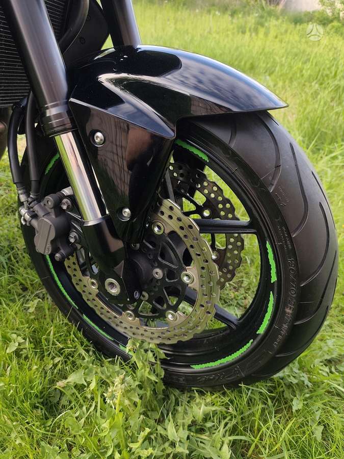 Kawasaki Z 750cc, street / classic