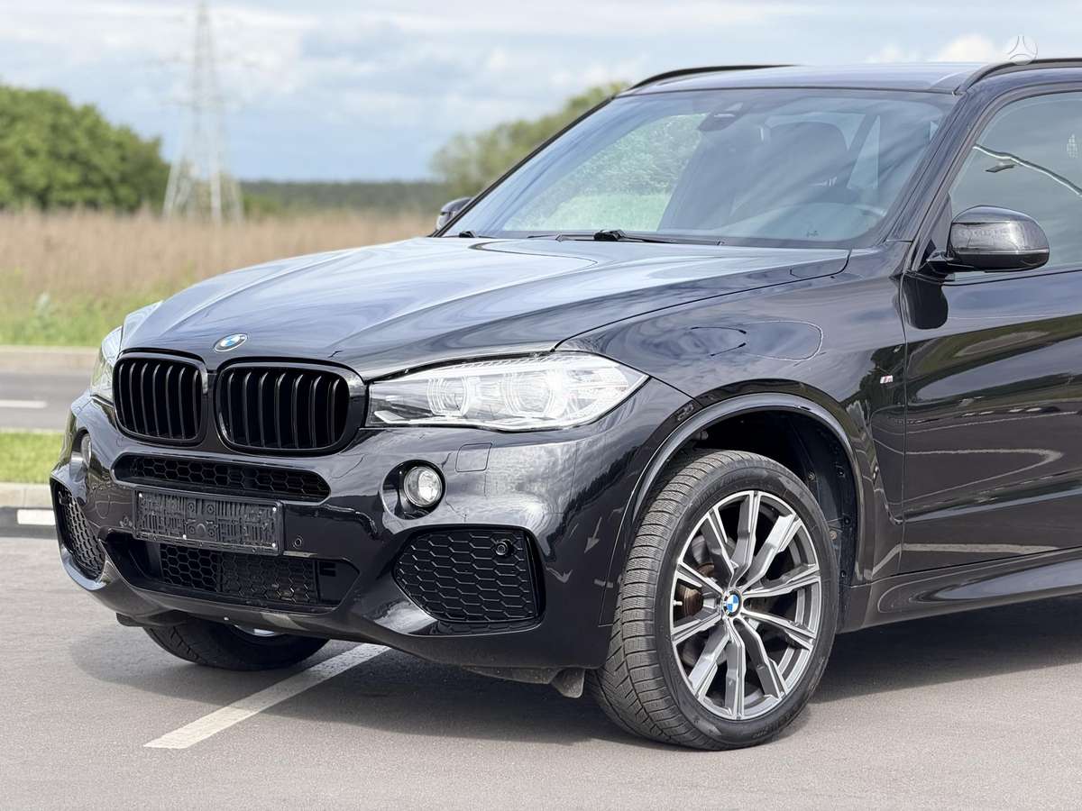 BMW X5, 2.0 l., off-road / crossover