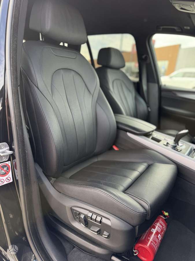 BMW X5, 2.0 l., off-road / crossover