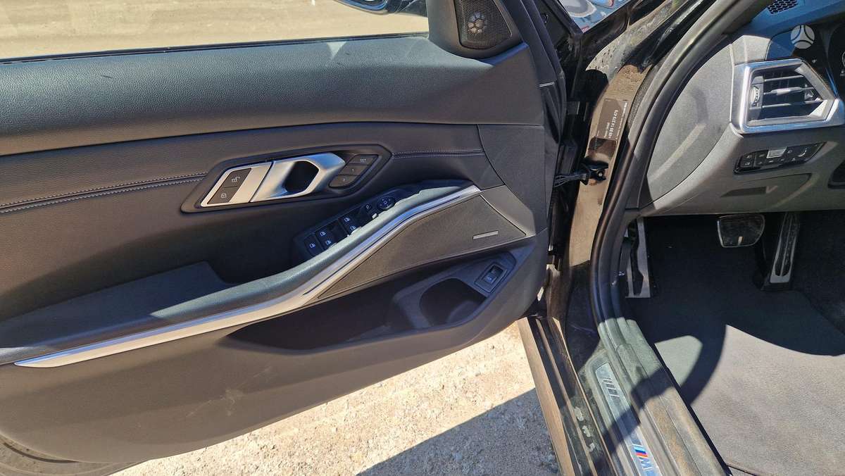 BMW 320, 2.0 l., Универсал