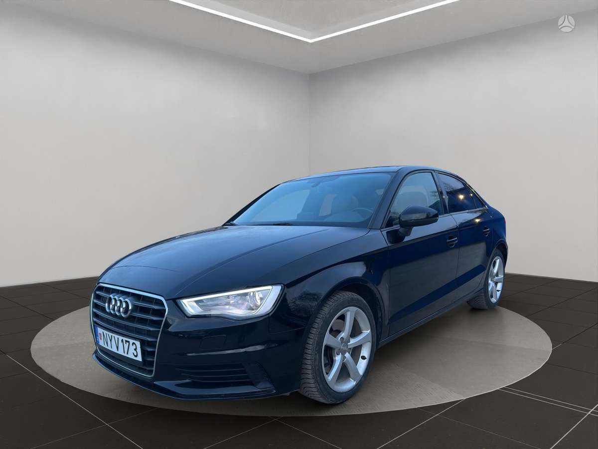 Audi A3, 1.8 l., Седан