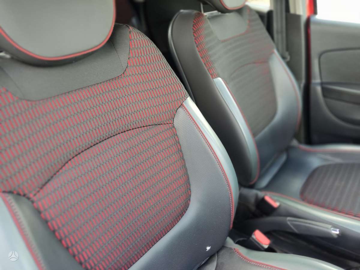Renault Captur, 1.5 l., Минивэн
