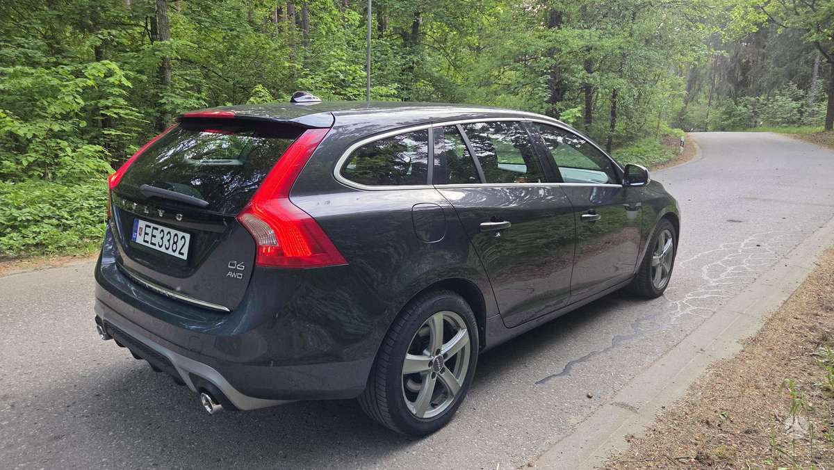 Volvo V60 - 8